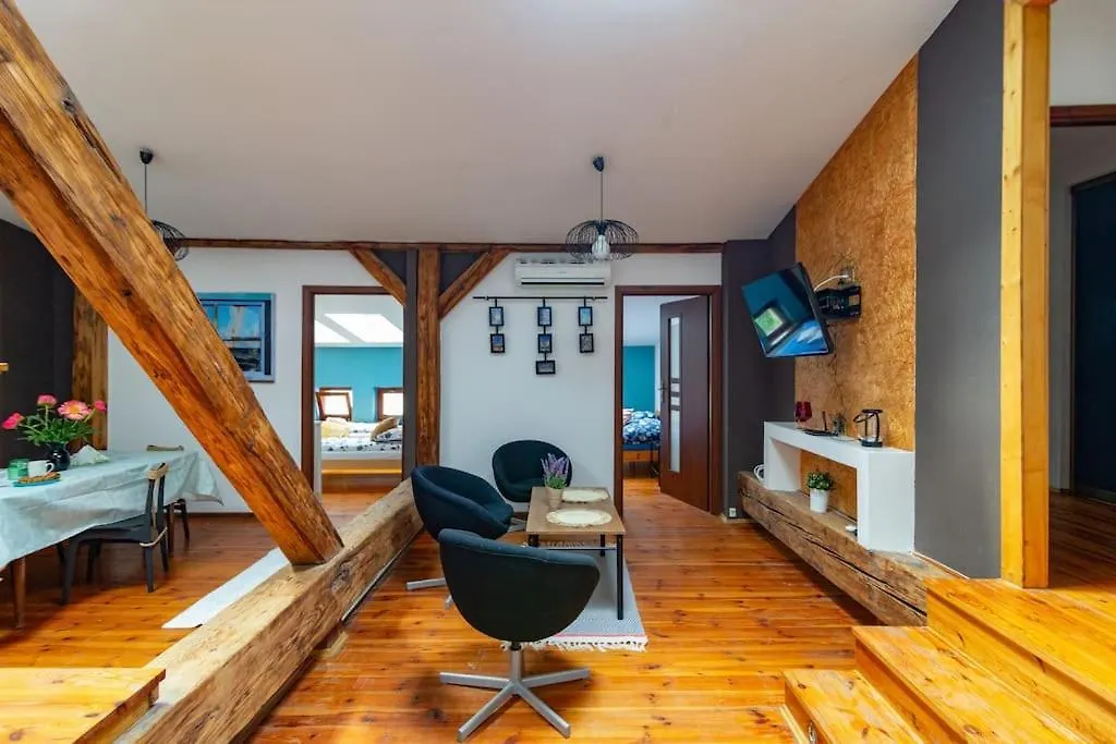 Pauza 3 Bedroom Apartment! Old Town Krakow Apartment