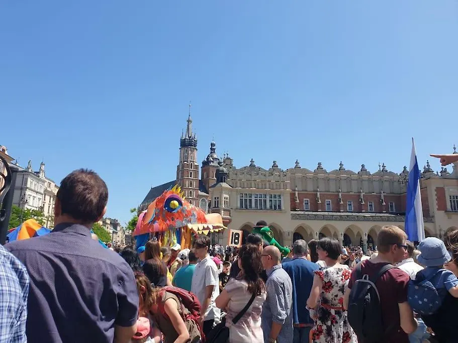 Pauza 3 Bedroom Apartment! Old Town Krakow