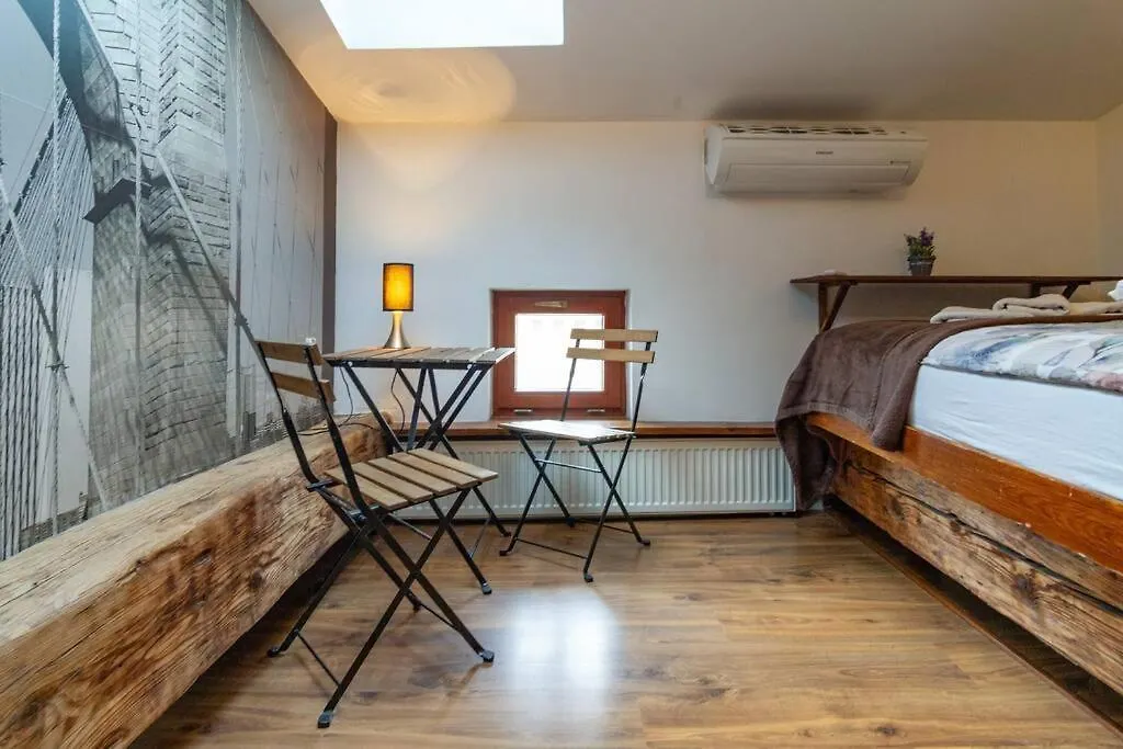 Pauza 3 Bedroom Apartment! Old Town Krakow Poland
