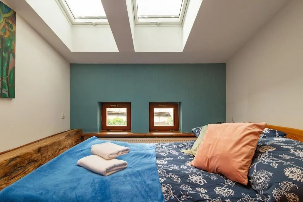 Pauza 3 Bedroom Apartment! Old Town Krakow Apartment