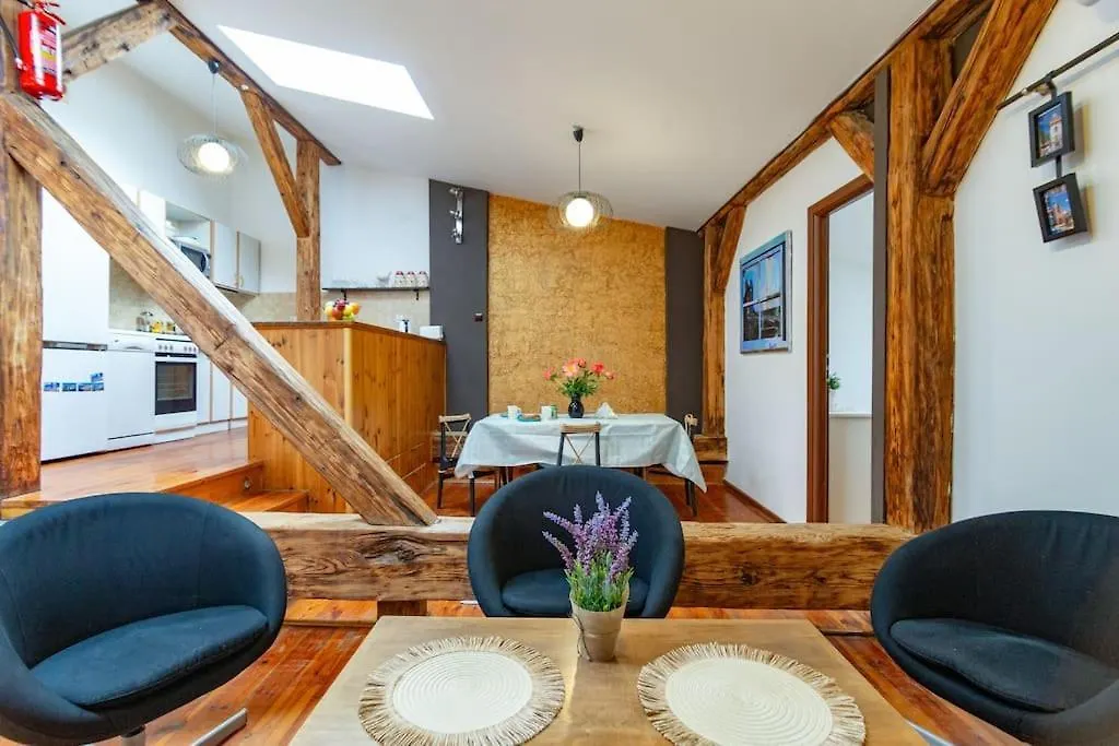 Pauza 3 Bedroom Apartment! Old Town Krakow